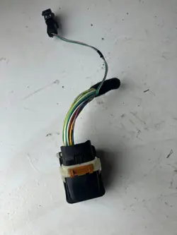 Tomada Computador Motor OEM 34853110808 para Peugeot