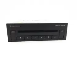 CD-vaihtaja OEM 3D0035110B VW Phaetonille 2002-2010
