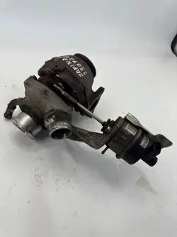 Turbo usado OEM 54389700013 para Opel Zafira
