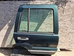 JEEP GRAND CHEROKEE WJ Höger Bakdörr Komplett