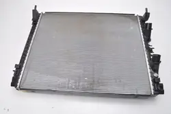 MASERATI LEVANTE 3.0 Radiador de Agua 670107326