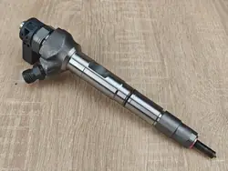 Polttoainesuutin OEM 04L130277AE Audi A6 C7 2.0 TDI:lle