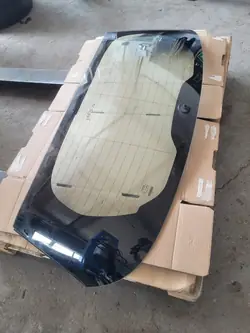 Vitre Arrière Hayon Toyota Yaris IV 5D 2020 OEM