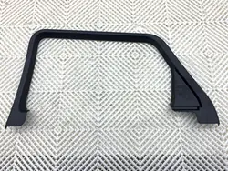 Moldura Porta Traseira Direita OEM K8D2-25514-AB
