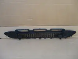 Zentrale Stoßstangen-Grill Mercedes GLA Lift 18- OEM A1568804200