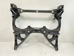 Soporte Motor Delantero SANKI BMW F30 Pieza OEM Usada