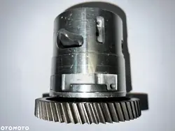 Pompe à huile Mercedes OM651 OEM 6511811801 Occasion