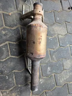 Begagnad DPF-filter Burk OEM A9064901092 Mercedes