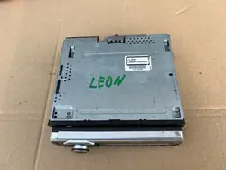 Radio Blaupunkt MP47 OEM 7647603310 para SEAT Leon I