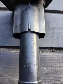 VW Passat B7 vänster spolnäsa OEM 3AA955103