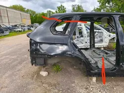 Painel Traseiro Direito BMW X5 (E70) 41217174354