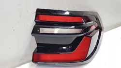 Verre de phare arrière droit BMW X7 G07