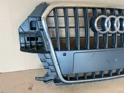 Grille Audi OE 8U0853653H - État d'occasion
