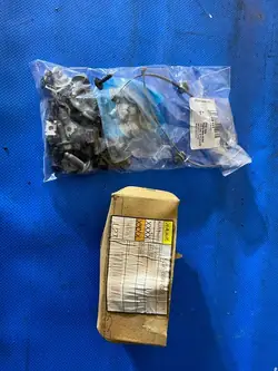 Elementi di montaggio paraurti posteriore VW Golf VII