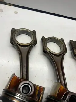 Kolben mit Pleuel OEM 06EAD für Audi S5