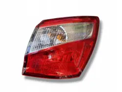 Luz trasera derecha Nissan Qashqai J10 2012 B26550BR00B