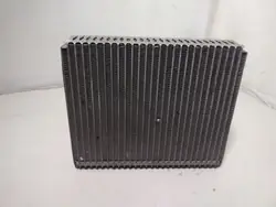 Käytetty ilmastointihöyrystin OEM JUR136043 Hyundai Santa Fe