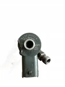 Injecteur RENAULT 2.2 dCi 8200010074 0445110038
