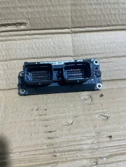 Punto (188) Moottorin ohjausyksikkö, käytetty, OEM 51793107