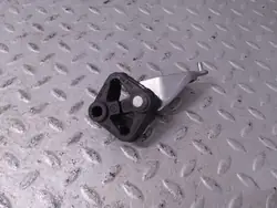 BMW Pakoputken kannatin OEM 7935436 - Käytetty kunto