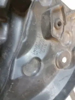 BMW M2 M3 M4 motorhuvestätsning OEM 8066662