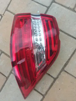 Höger bakljus Mercedes ML 166 1669063201