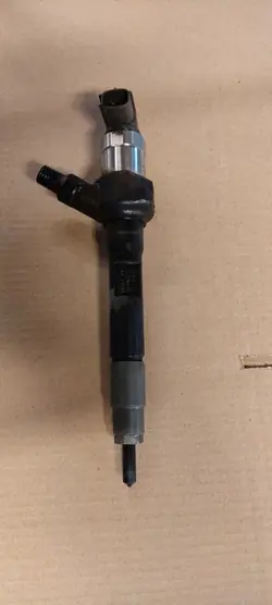 Denso R2AA 13H50 Injektor