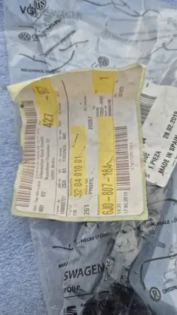 Rechter Stoßstangen-Schieber SEAT IBIZA IV 6J0807184