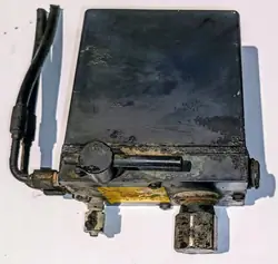 Pompe de levage cabine Iveco OEM 504173053 - Occasion
