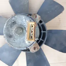 Moteur de ventilateur de radiateur Audi VW Polo II OE 191959455Q
