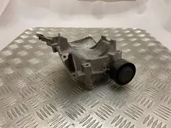 Soporte compresor aire acondicionado Mercedes-Benz OEM - Clase C W205