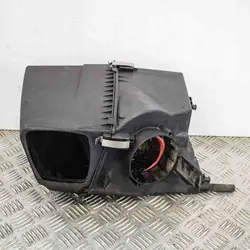 Ilmansuodattimen kotelo Audi A6 Avant (4F5, C6) OEM
