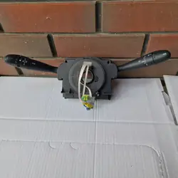 Brytare OEM 96542549XT för Citroen Peugeot