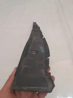 Guardabarros delantero izquierdo OEM 80A82111 para Audi Q5