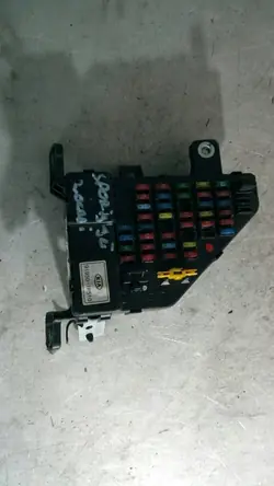 Sicherungskasten OEM 919501F510 für Kia Sportage 2006