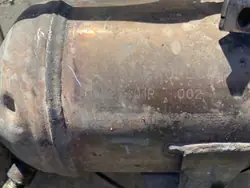 Catalyseur Renault OEM 208027401R C603