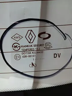 Vitre arrière chauffante OEM 0010793021 pour Renault Latitude