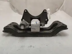 Soporte de transmisión Mercedes-Benz C W205 2017