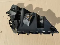 Deslizamento de montagem do para-lama dianteiro esquerdo VW Touareg III 760807049C