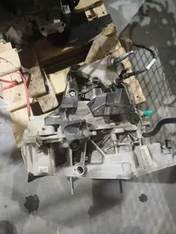 Manuaalivaihteisto 6 Vaihdetta Dacia Sandero III