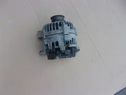 Vaihtovirtageneraattori Opel Agila A Corsa C 1.0 1.2 12V 0124225018