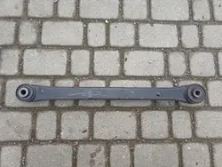 Bakre vänster höger kontrollarm Dodge Ram 1500 19+ 68264947AA