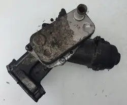 BMW OE 7787072 Öljynsuodinkotelo M47t2:lle
