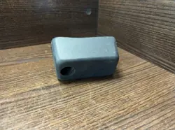 Tope de puerta trasera OEM RAJ21824 Lado derecho
