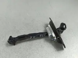 Limitador de porta dianteira direita Nissan X-Trail T33 2024 FOB54783