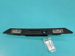 Puxador de porta-malas OEM 4L0827574 para Audi Q7 4L