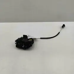 Porsche Boxster 986 1998 Höger Framdörrslås 8N2837016B
