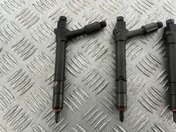Jeu d'injecteurs Opel Combo C 1.7 DTI OEM TJBB01901D