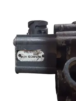 MAN TGS TGX Euro-6 Luftventil WABCO 4728800240