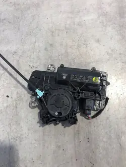 Bagagelås för Skoda Superb B8 5TA827887A